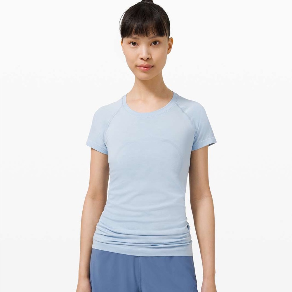Lululemon Swiftly 2.0 Short Sleeve Size 8